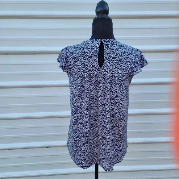 Michael Kors Womens Ruffle Cap Sleeve Blouse Stretch Black White Keyhole sz S - Picture 9 of 10